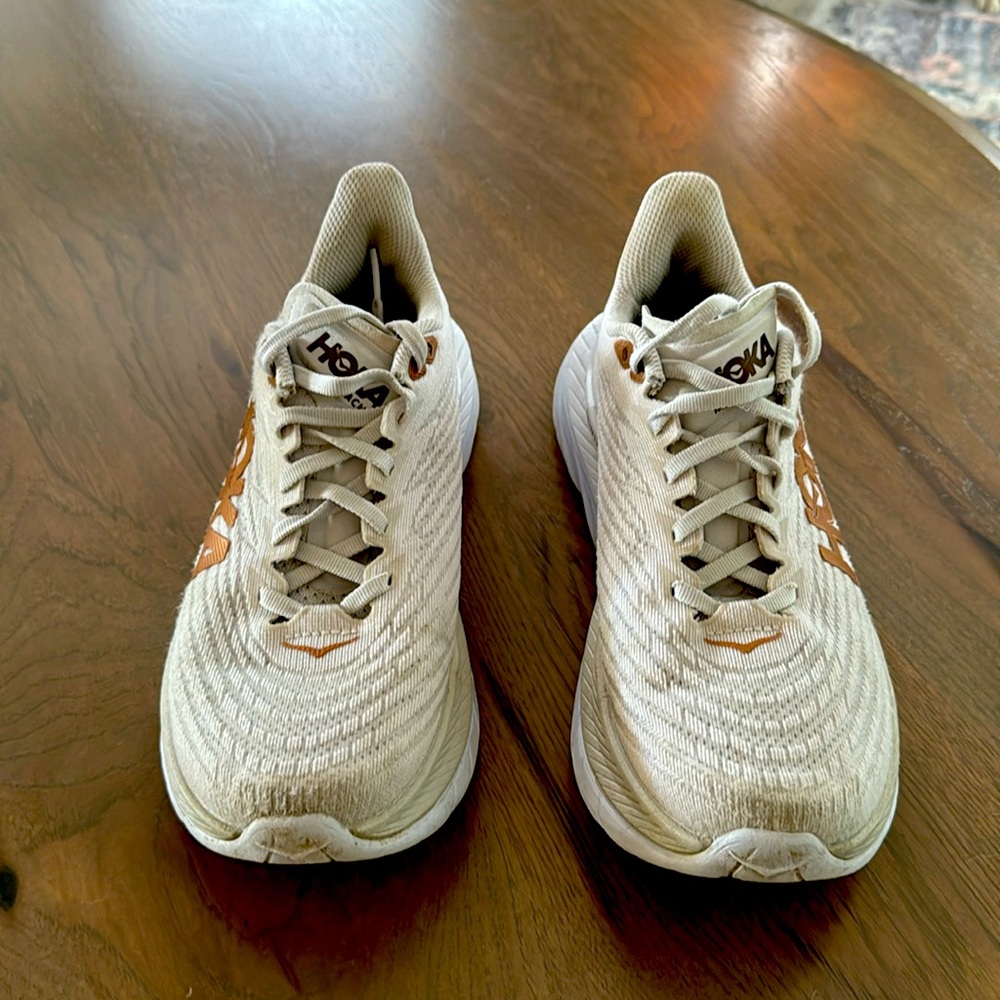 HOKA Mach 5